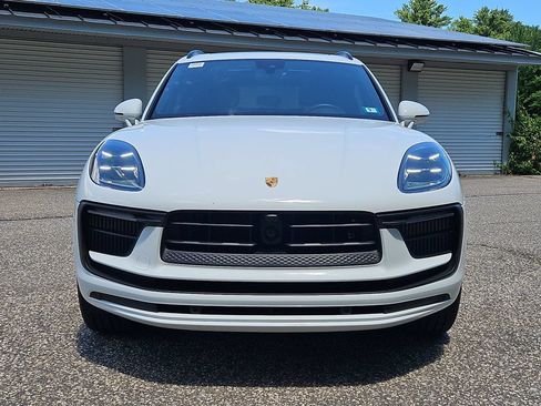 Certified 2026 Porsche Macan S AWD/4WD image 10