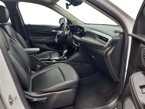 Used 2024 Buick Encore GX Sport Touring FWD image 24