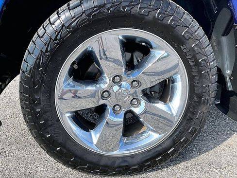 Used 2017 RAM 1500 Big Horn AWD/4WD image 9
