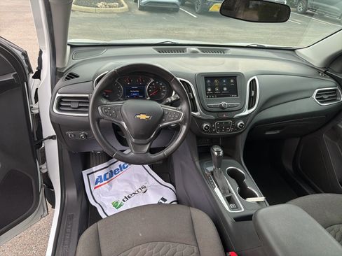 Used 2019 Chevrolet Equinox LT FWD image 23