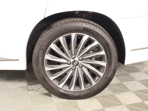 Used 2023 Hyundai Palisade Calligraphy image 20