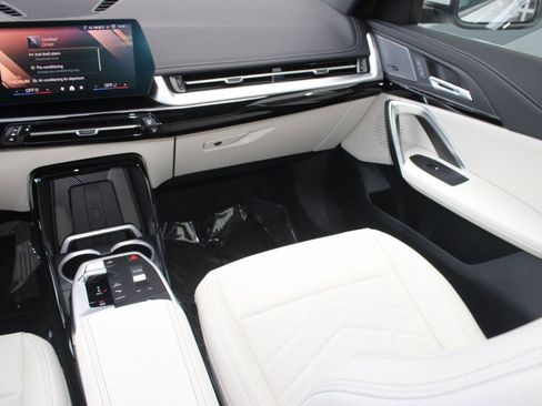 Used 2026 BMW X1 xDrive28i w/ Convenience Package image 30