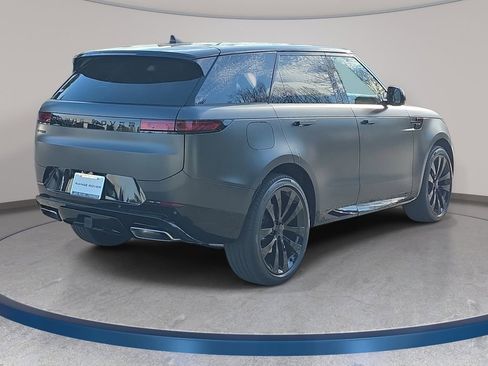 New 2026 Land Rover Range Rover Sport Dynamic SE AWD/4WD image 5
