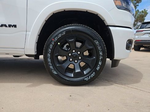 New 2026 RAM 1500 Big Horn AWD/4WD image 10