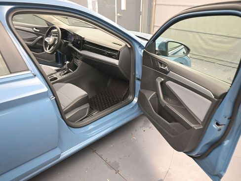 New 2026 Volkswagen Jetta SE FWD image 42