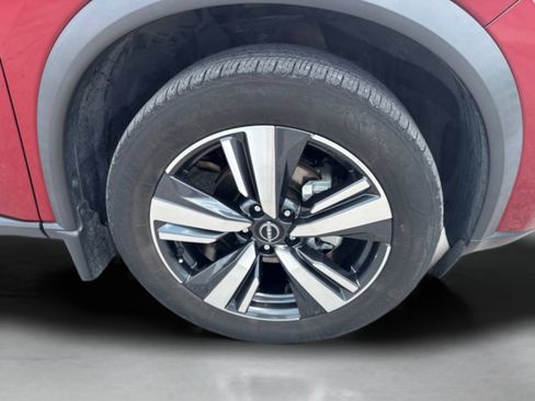 Used 2023 Nissan Rogue SL AWD/4WD image 41