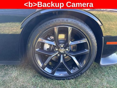 Used 2022 Dodge Challenger R/T w/ Plus Package image 11