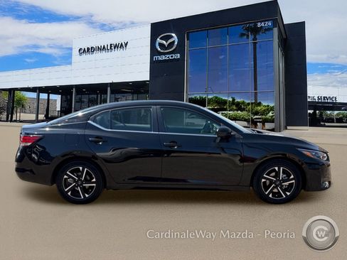 Used 2024 Nissan Sentra SV FWD image 7