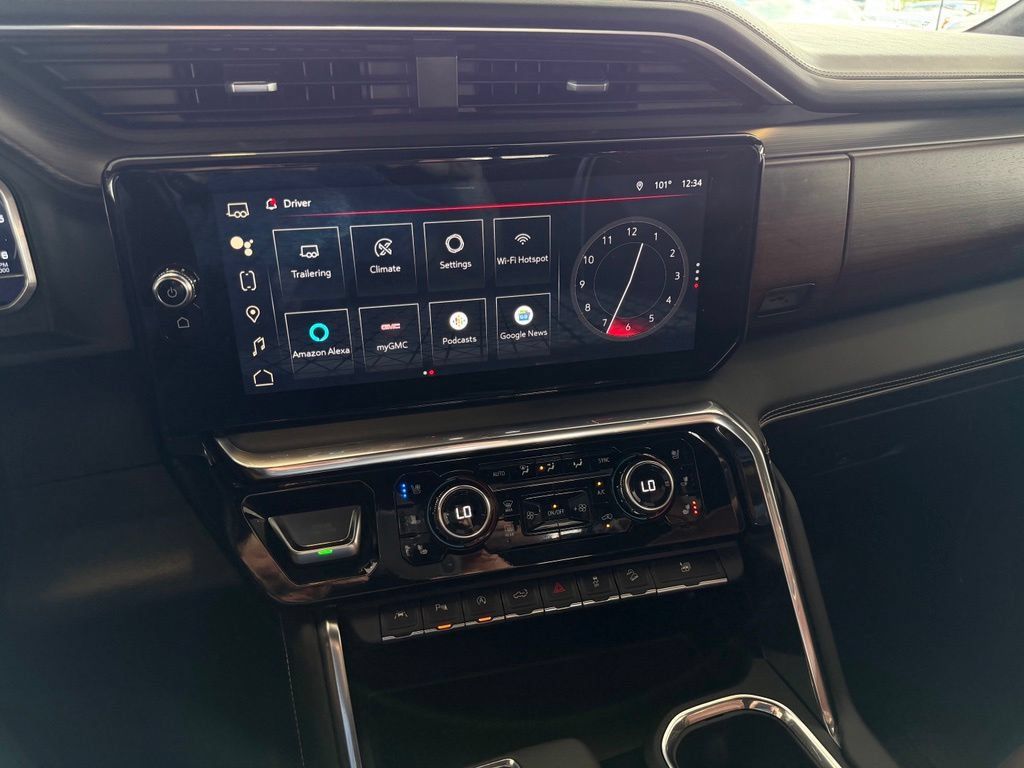 Used 2023 GMC Sierra 1500 Denali Ultimate AWD/4WD image 24