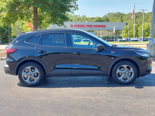 Used 2025 Ford Escape ST-Line FWD image 25