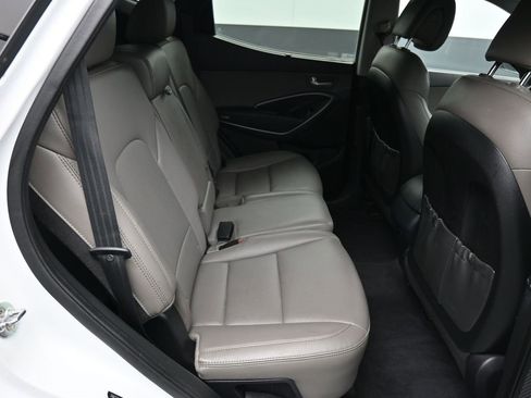 Used 2018 Hyundai Santa Fe Sport 2.0T image 22