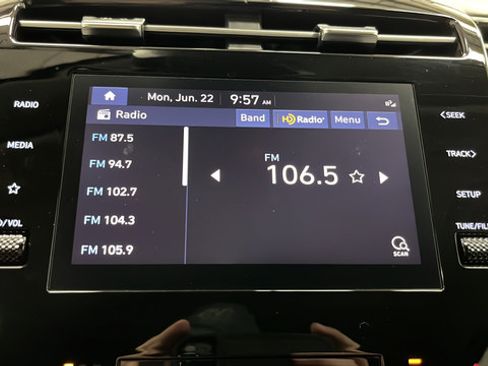 Used 2023 Hyundai Tucson SEL w/ Convenience Package AWD/4WD image 15