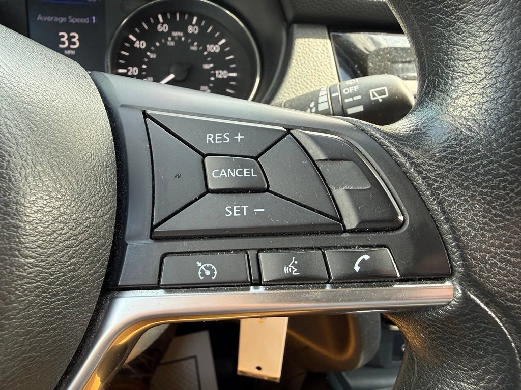Used 2018 Nissan Rogue S FWD image 40