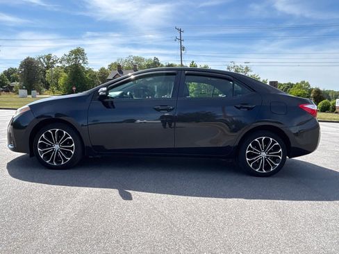 Used 2014 Toyota Corolla S FWD image 2