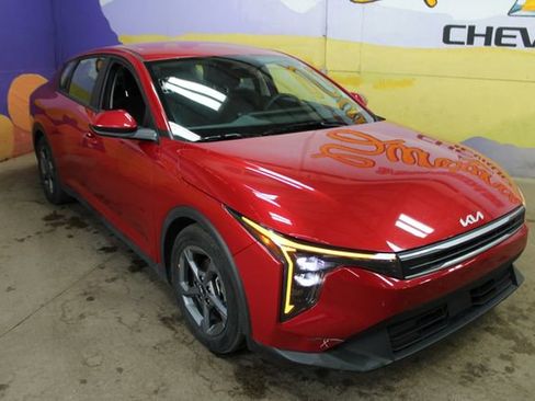 Used 2025 Kia K4 FWD image 4