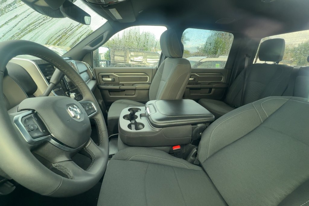 Used 2026 RAM 2500 Big Horn AWD/4WD image 17
