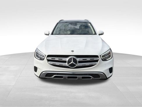 Used 2022 Mercedes-Benz GLC 300 4MATIC image 2
