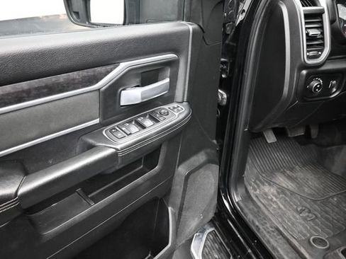 Used 2024 RAM 2500 Big Horn AWD/4WD image 16