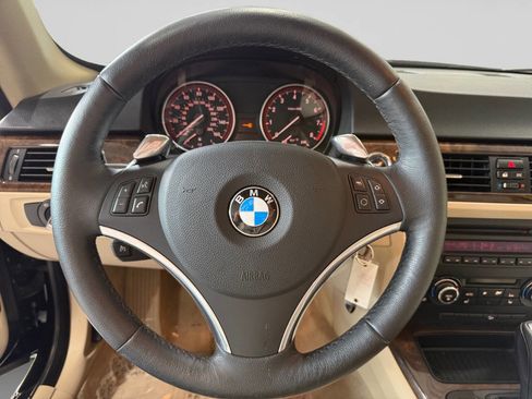 Used 2010 BMW 328i xDrive Coupe AWD/4WD image 13