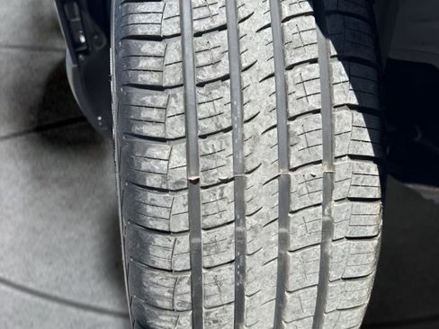 Used 2025 Honda Pilot Sport image 31