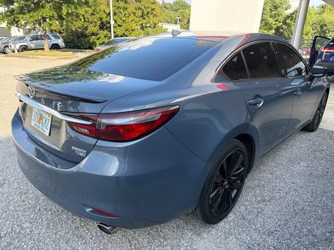 Used 2021 MAZDA MAZDA6 Carbon Edition FWD image 3