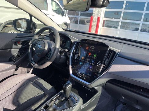 Used 2024 Subaru Crosstrek 2.0i Premium image 9