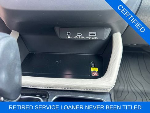 Used 2026 Subaru Forester Premium AWD/4WD image 17