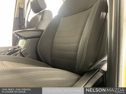Used 2019 Ford Ranger XLT w/ Equipment Group 302A Luxury AWD/4WD image 24