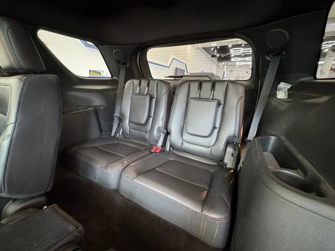 Used 2018 Ford Explorer Sport AWD/4WD image 26