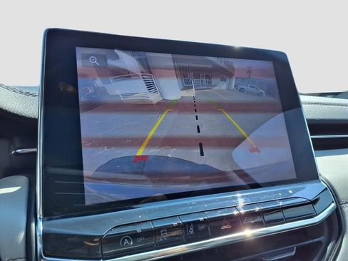 Used 2022 Jeep Compass Limited w/ Sun and Sound Group image 14