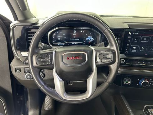 Used 2023 GMC Sierra 1500 Elevation image 15