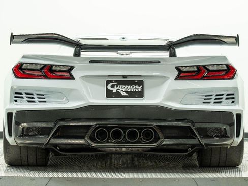 Used 2023 Chevrolet Corvette Z06 w/ Z07 Performance Package RWD image 9