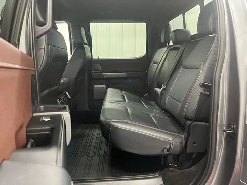 Used 2022 Ford F150 Lariat w/ Equipment Group 502A High image 19