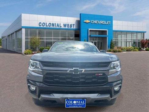 Used 2022 Chevrolet Colorado Z71 AWD/4WD image 15