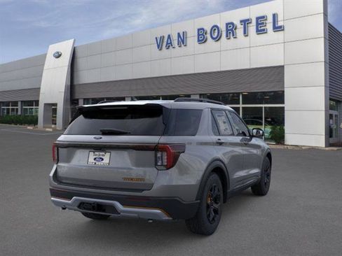 New 2026 Ford Explorer Tremor image 8