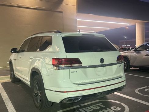 Used 2021 Volkswagen Atlas SE w/ Towing Package image 11