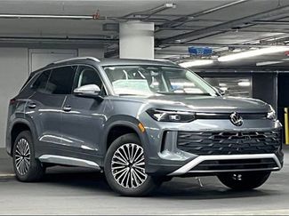 New 2026 Volkswagen Tiguan S video 2