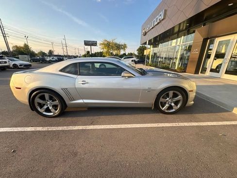 Used 2011 Chevrolet Camaro SS w/ RS Package RWD image 8
