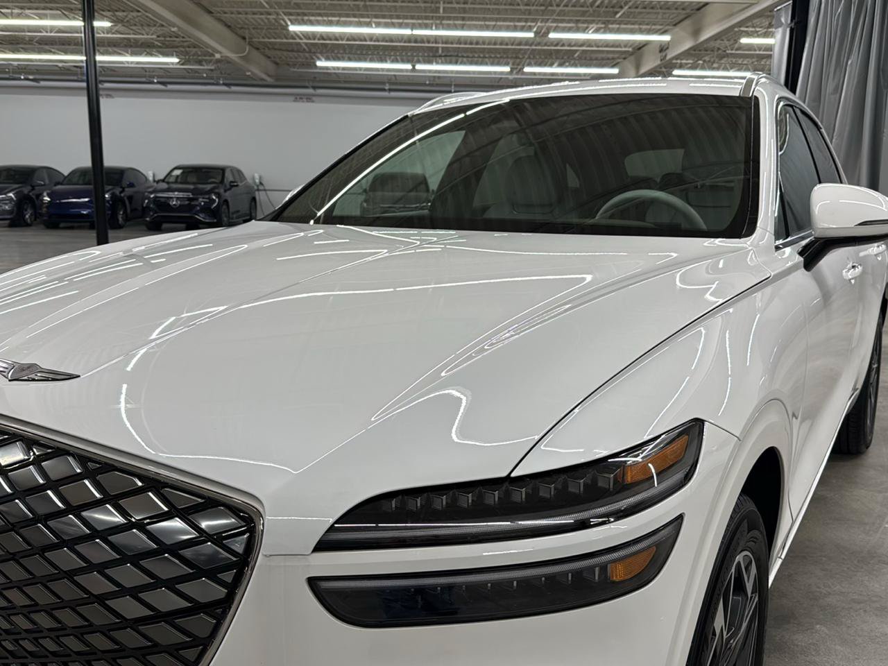 Used 2026 Genesis Electrified GV70 AWD/4WD image 2