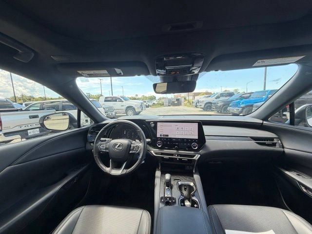 Used 2024 Lexus RX 350 Premium w/ Accessory Package (Z1) FWD image 27