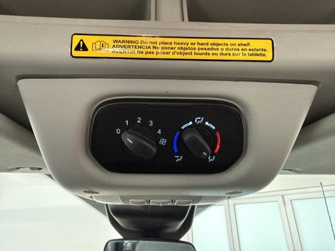 Used 2019 Ford Transit 350 XLT RWD image 31