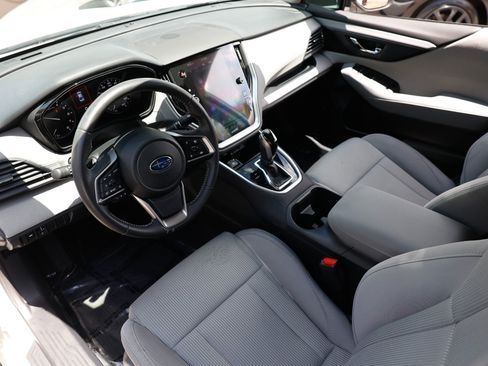 Used 2025 Subaru Legacy Premium AWD/4WD image 6
