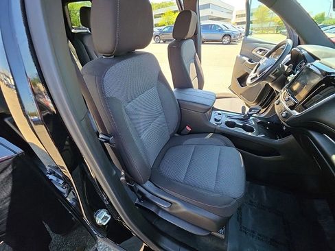 Used 2023 Chevrolet Traverse LT AWD/4WD image 29
