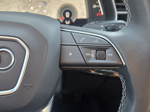 Used 2025 Audi Q7 3.0T Premium Plus image 29