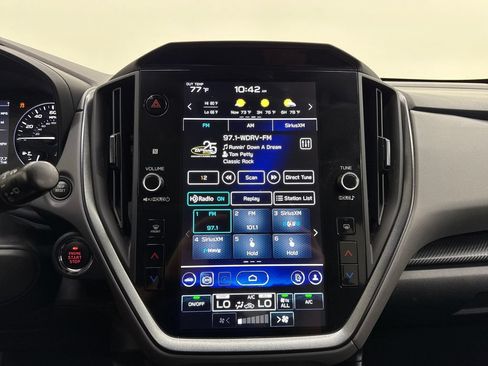 Certified 2024 Subaru Crosstrek 2.5i Limited w/ Crosstrek Mirror Package AWD/4WD image 19