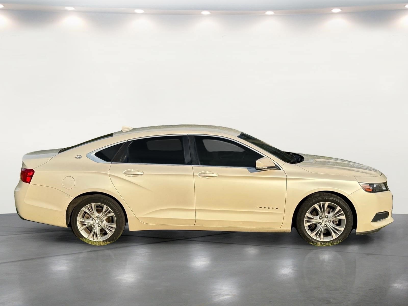 Used 2014 Chevrolet Impala LT w/ Premium Seating Package FWD image 13