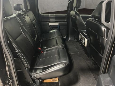 Used 2019 Ford F150 Lariat w/ Equipment Group 502A Luxury image 20