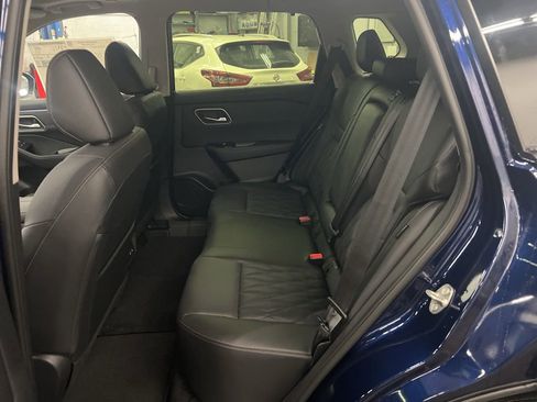 New 2026 Nissan Rogue Platinum image 27