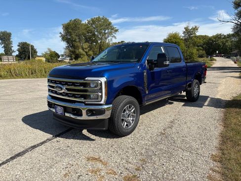 New 2026 Ford F250 Lariat w/ Lariat Ultimate Package image 4