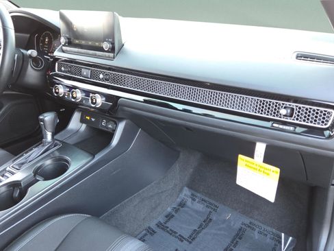 Used 2023 Honda Civic Sport image 20